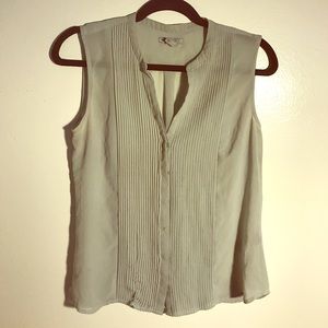 Mint Green Sleeveless Button Down Top